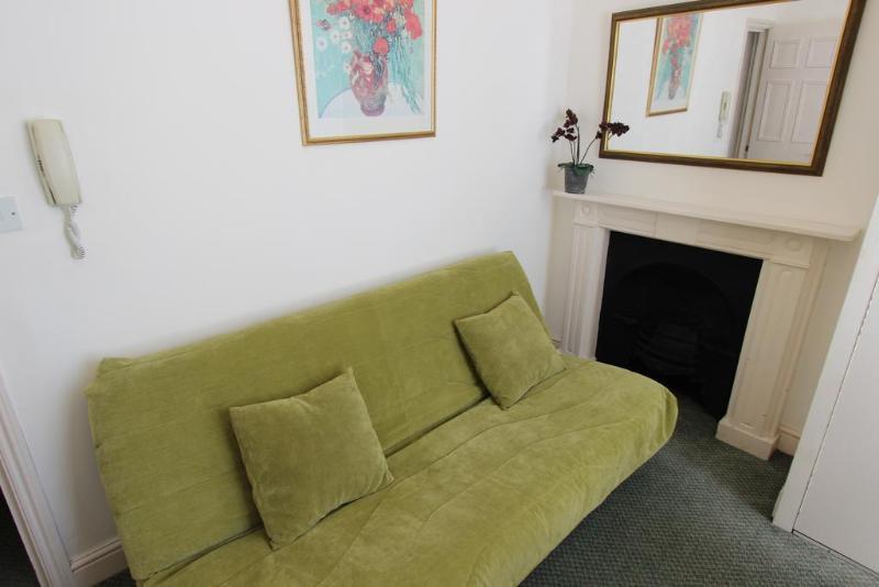 Stay In Serviced Apartments Queensway Лондон Экстерьер фото